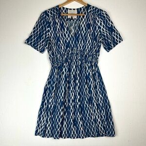 HD in Paris Archipaego Short Sleeve V-Neck Mini Dress